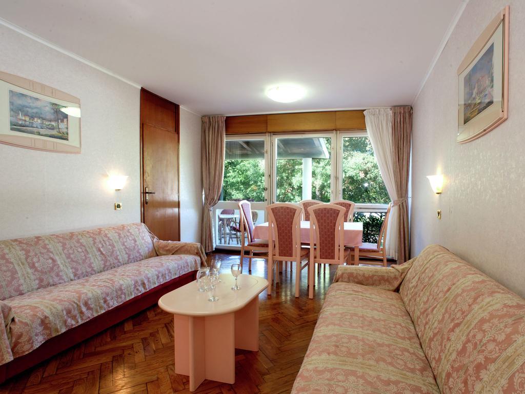 Aminess Laguna Hotel Novigrad Istria Chambre photo